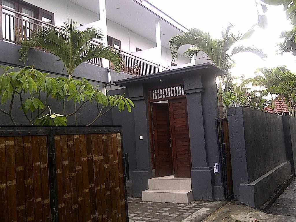 U House Seminyak Hotel Kerobokan  Luaran gambar