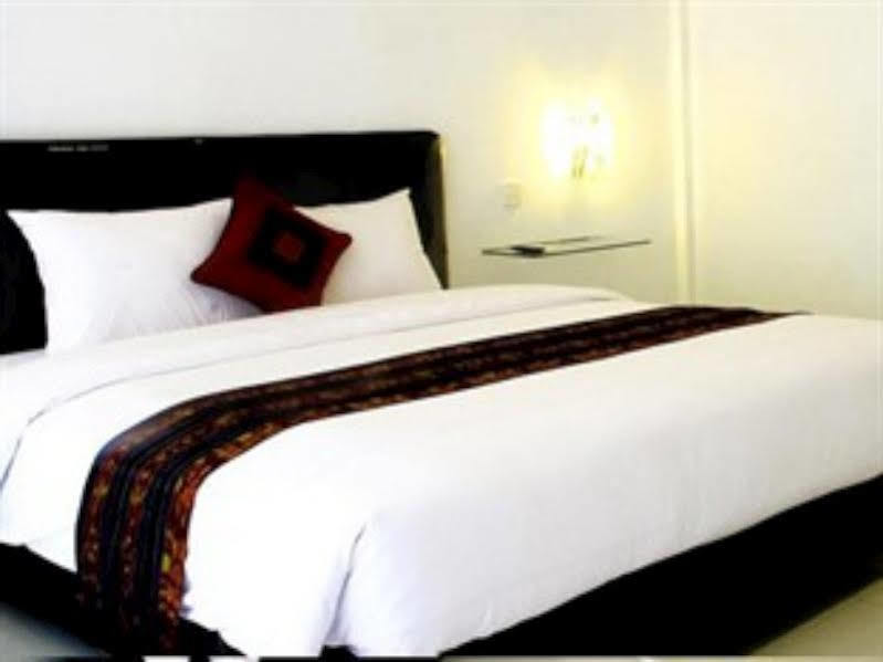 U House Seminyak Hotel Kerobokan  Luaran gambar