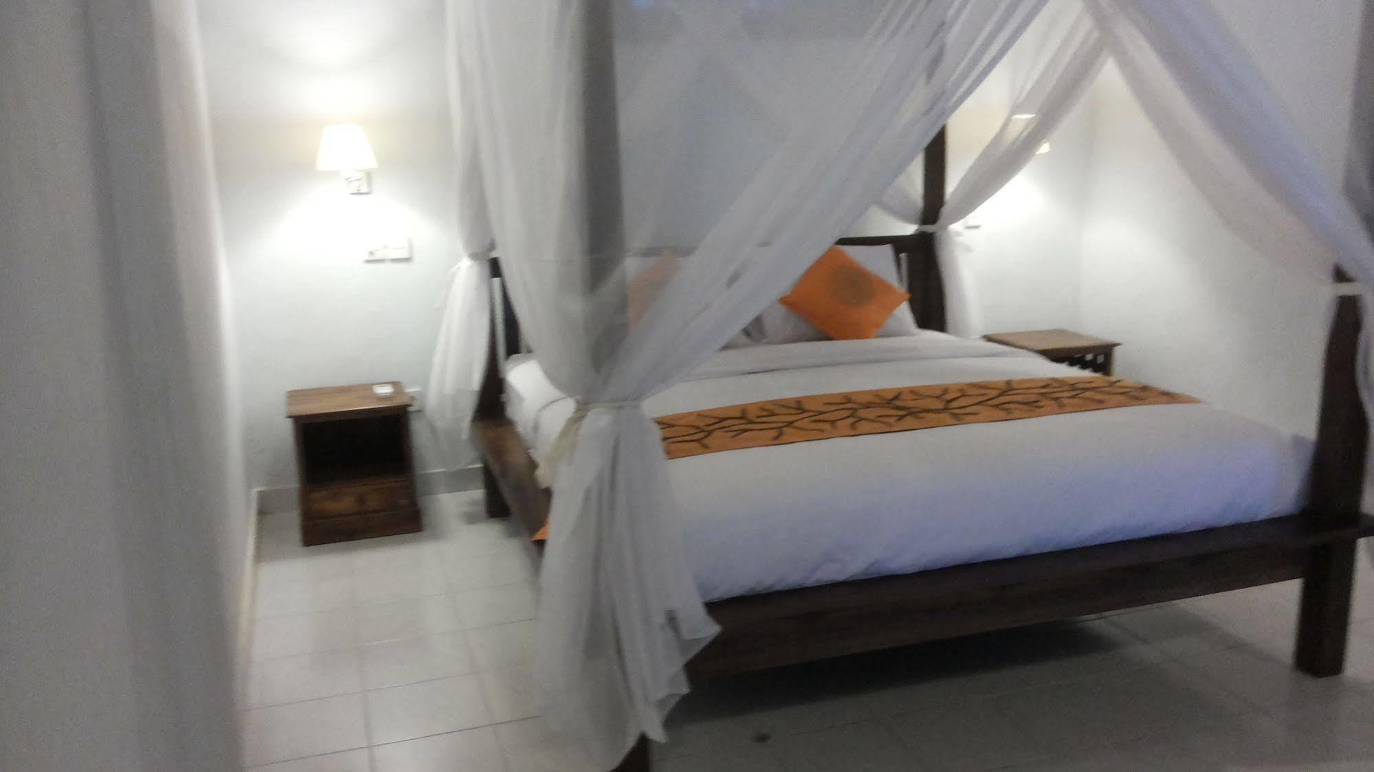 U House Seminyak Hotel Kerobokan  Luaran gambar