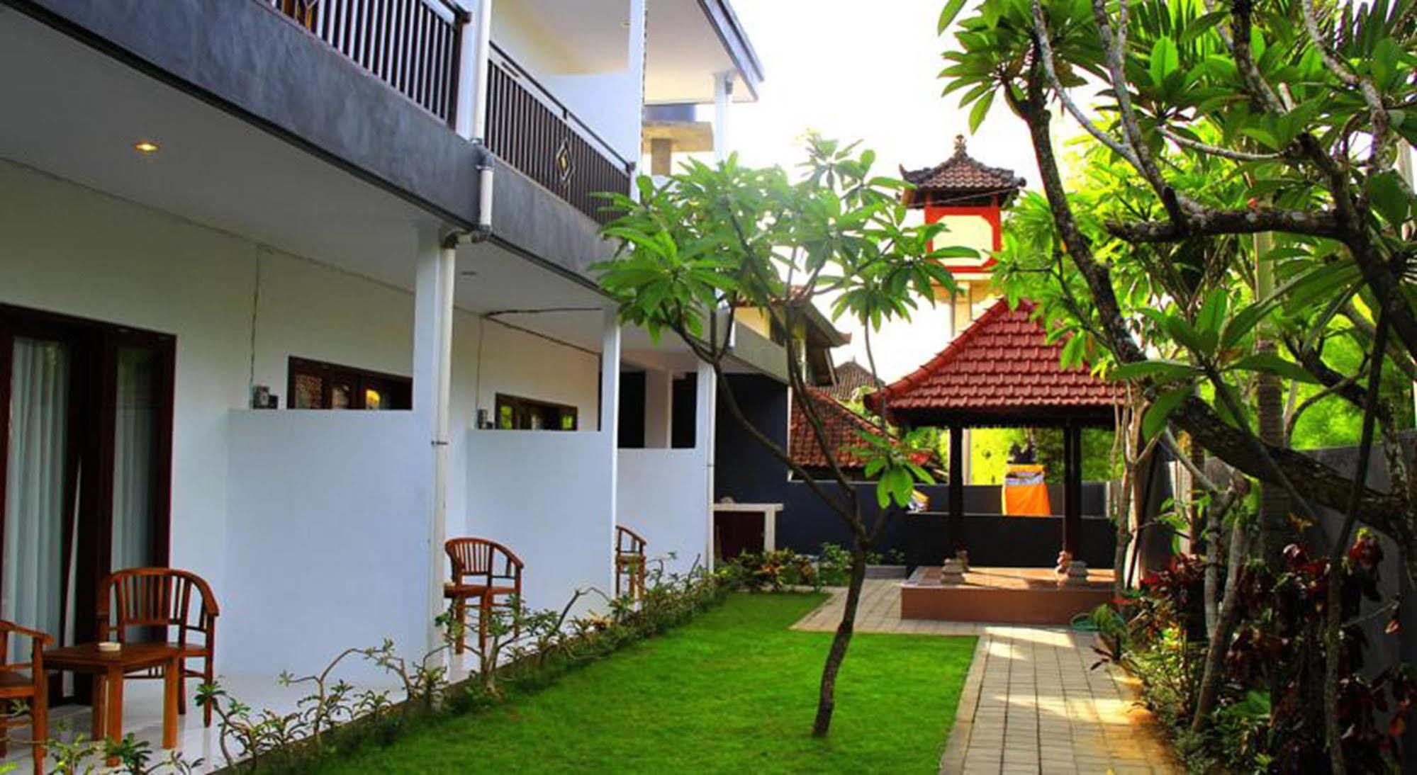 U House Seminyak Hotel Kerobokan  Luaran gambar